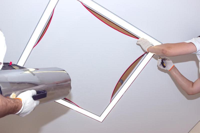 Comment entretenir un plafond tendu en PVC au fil du temps ?